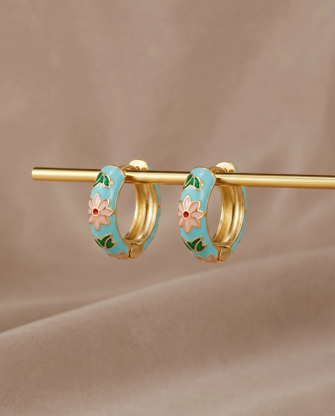 Olivia Sydney - Radiant Flower Earrings