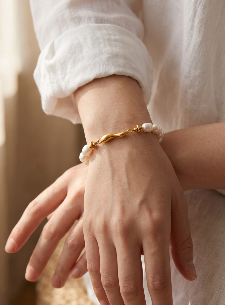 Olivia Sydney - Golden Wave Bracelet
