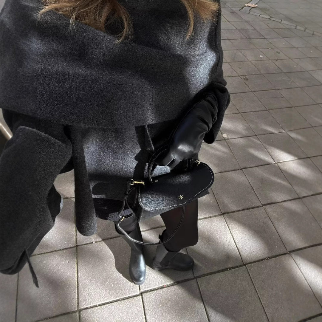 Olivia Sydney - Elegant Cape in Fine Fabric
