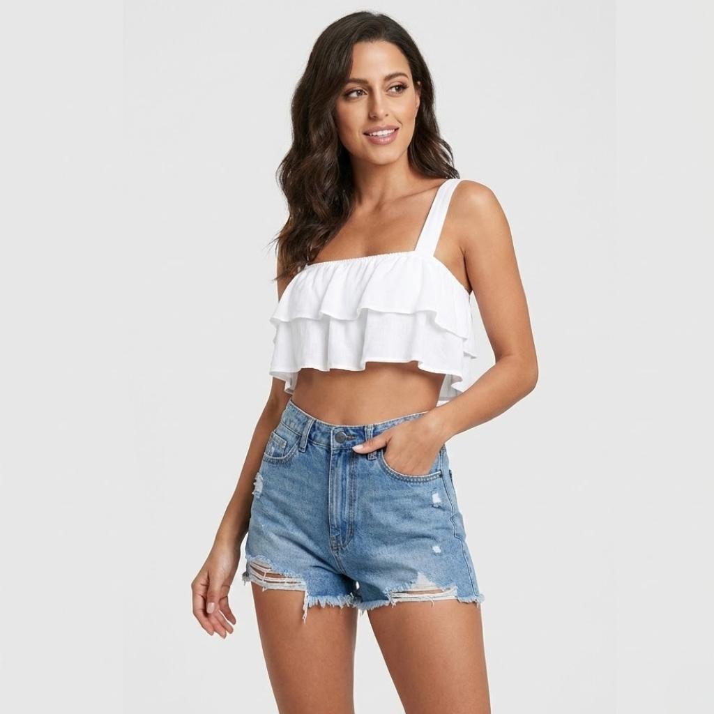 Olivia Sydney - High-waisted denim shorts in a fitted cut for a relaxed summer style