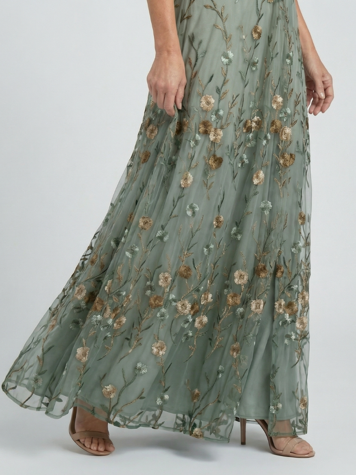 Olivia Sydney - Floral Flowing Maxi Dress
