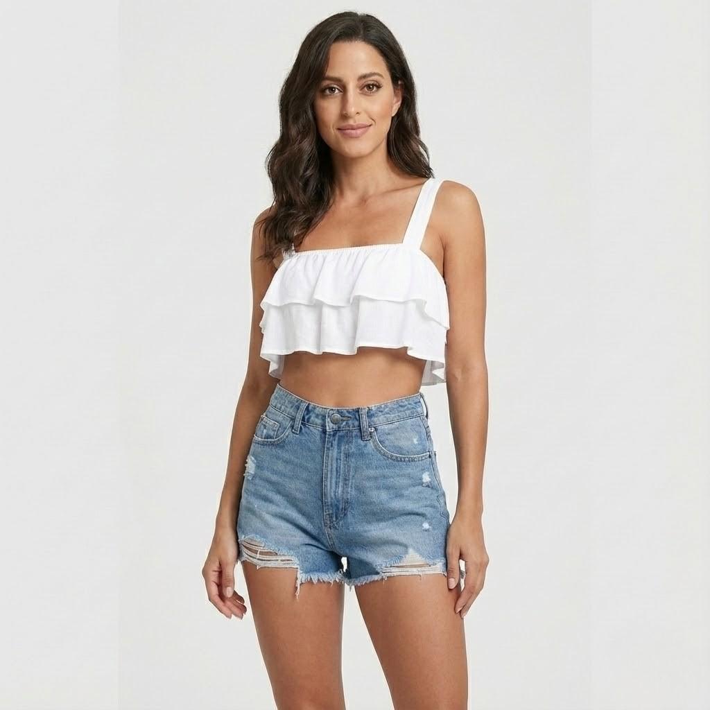Olivia Sydney - High-waisted denim shorts in a fitted cut for a relaxed summer style
