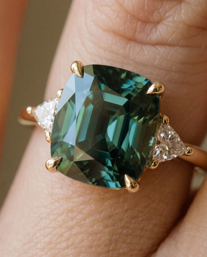 Olivia Sydney - Emerald Light Ring
