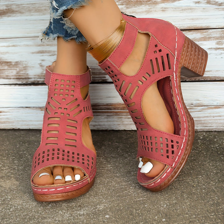 Olivia Sydney - Ergonomic Sandal with Block Heel and Laser-Cut Decoration