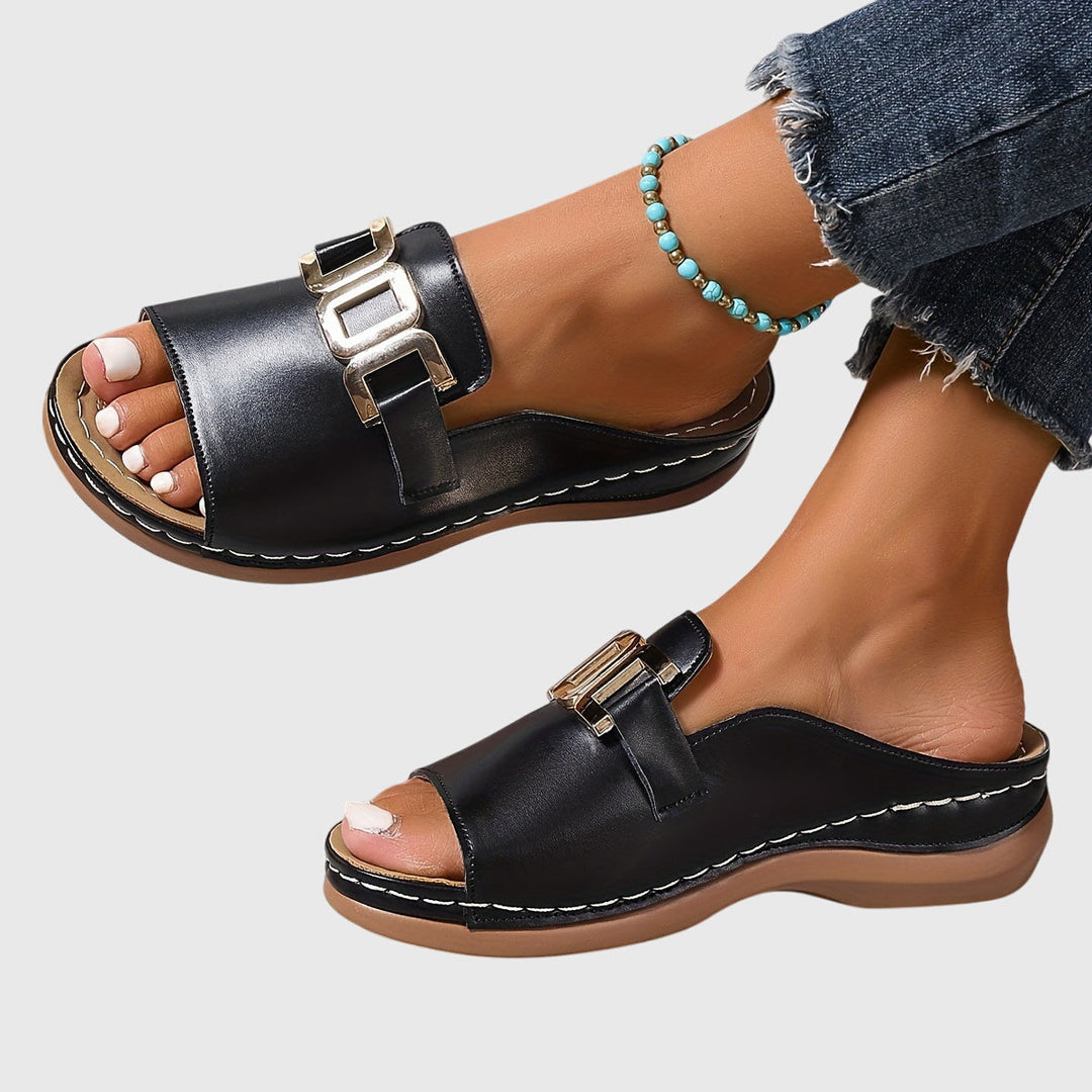 Olivia Sydney - Comfortable Sandal with Classic Closure