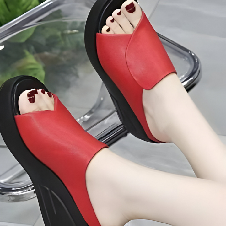 Olivia Sydney - minimalist and elegant orthopedic sandal