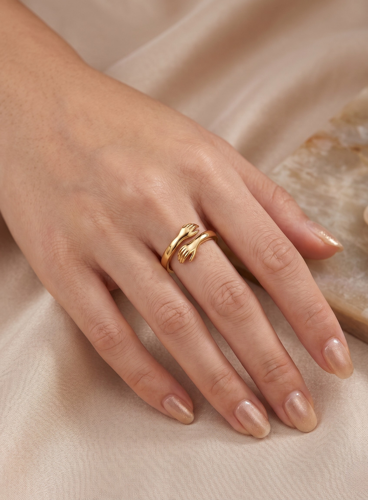 Olivia Sydney - Hug Ring