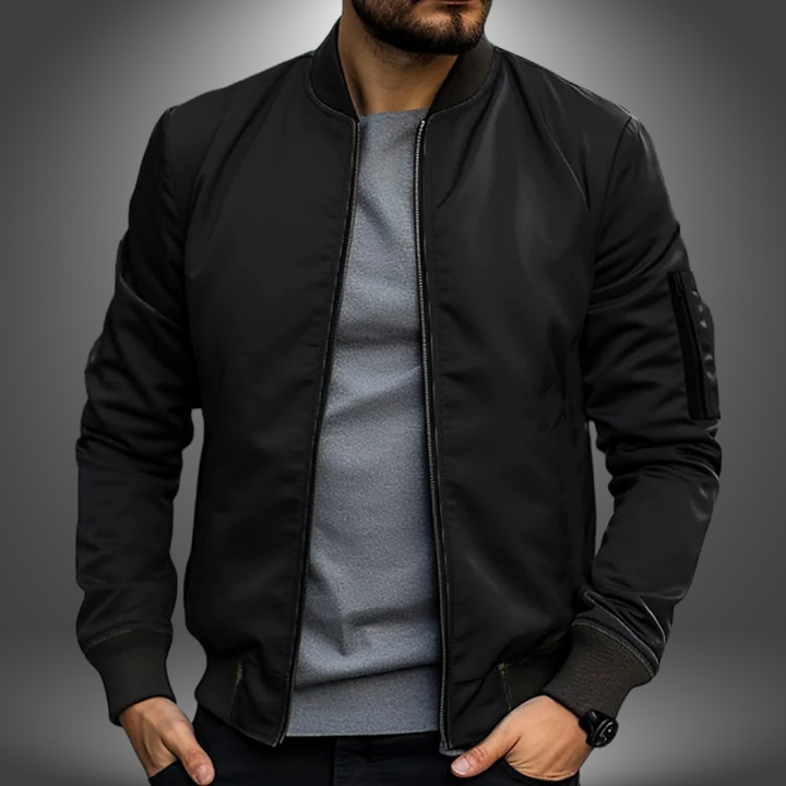 Olivia Sydney - The Lightweight Transition Jacket for Style-Conscious Men