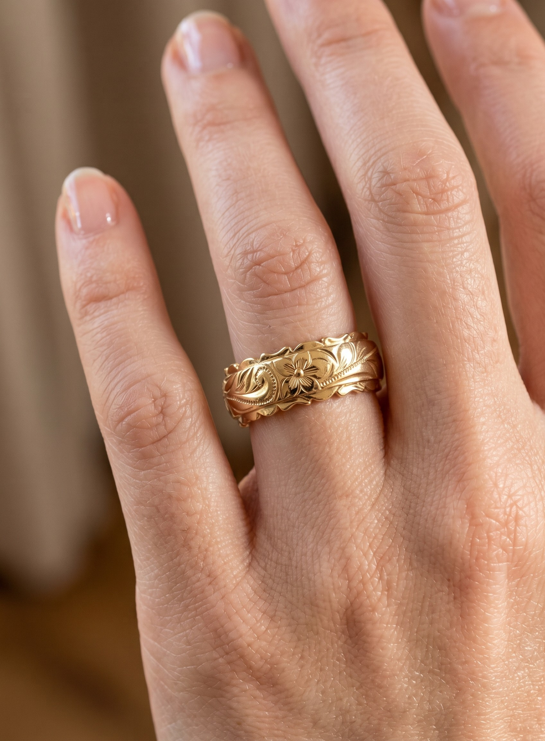 Olivia Sydney - Floral Ornament Ring