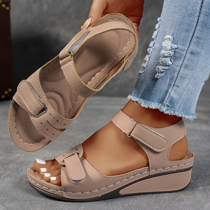Olivia Sydney - orthopedic sandal for sensitive and painful feet