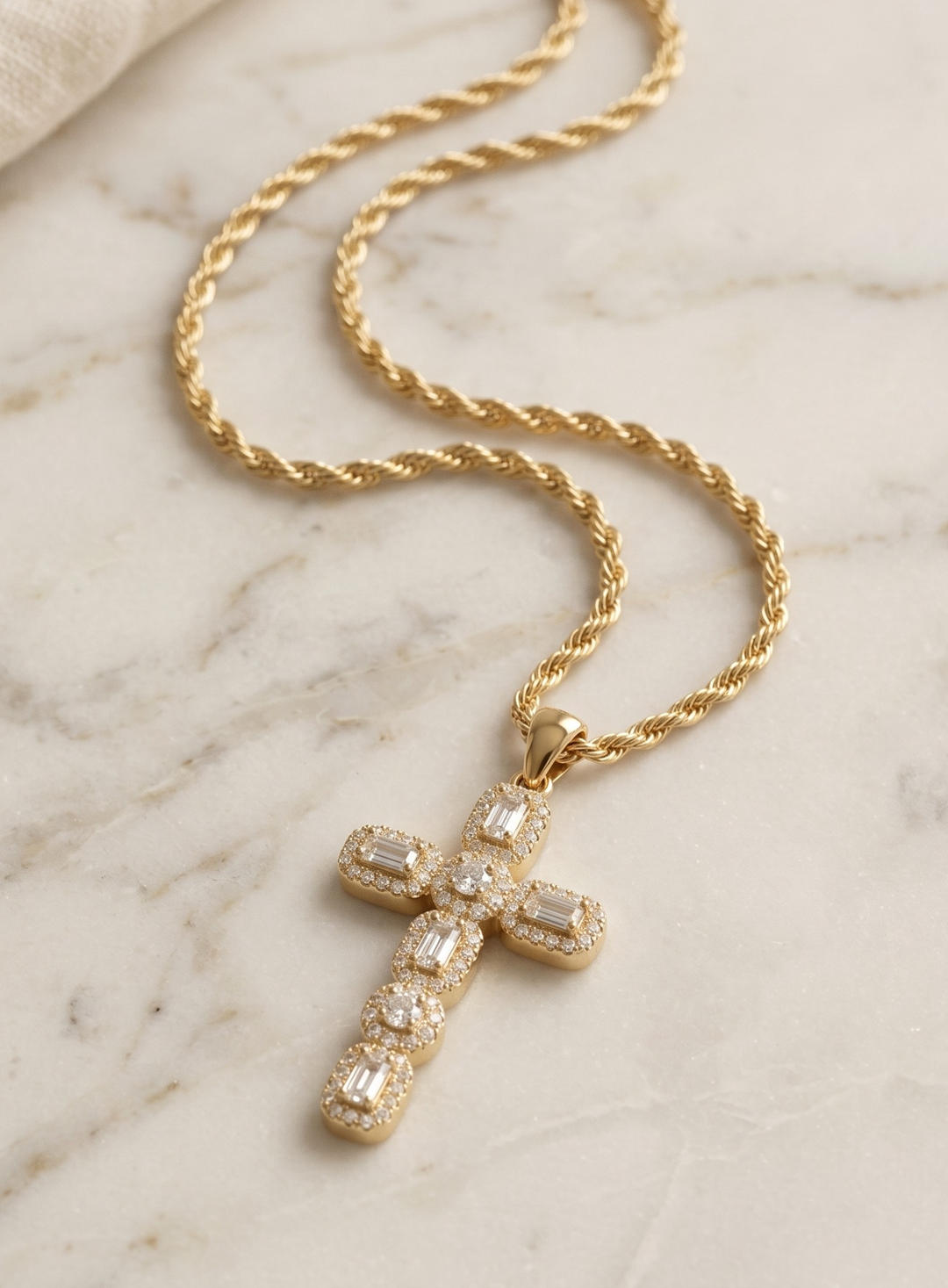 Olivia Sydney - Elegant Cross Necklace with Zirconias