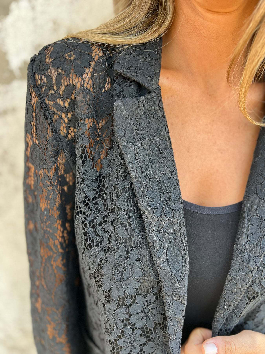 Olivia Sydney - Elegant Structured Transparent Lace Blazer