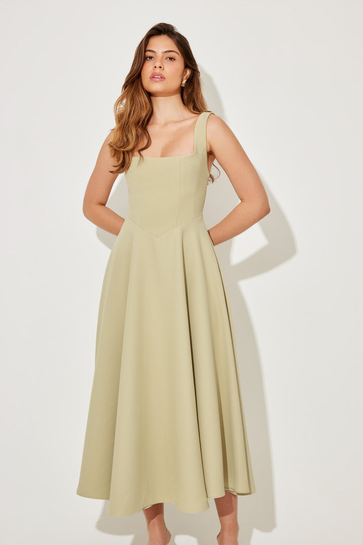 Olivia Sydney - Timeless Midi Dress