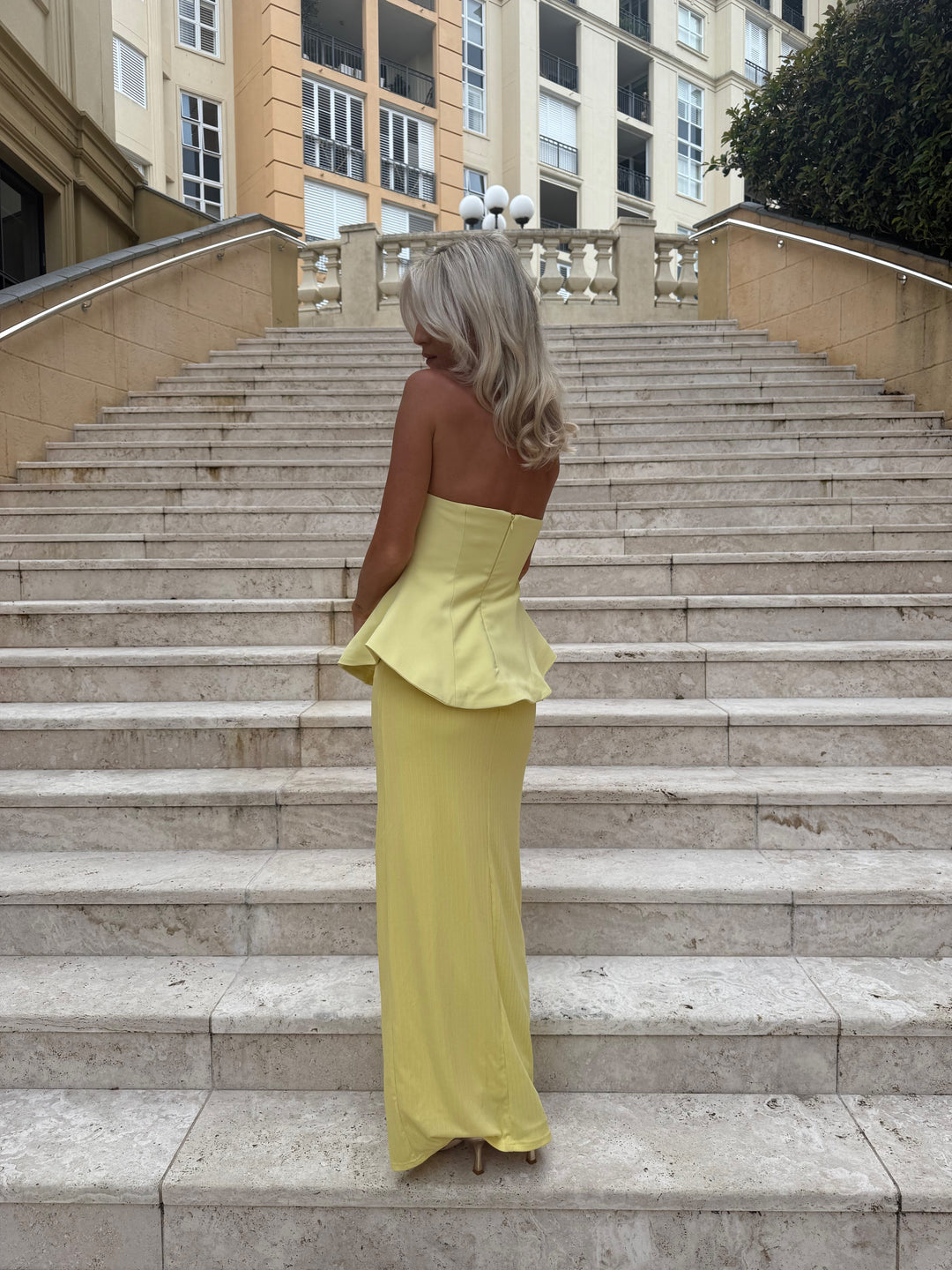 Olivia Sydney - Elegant Maxi Dress