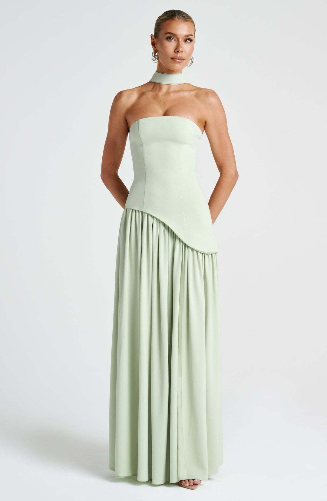 Olivia Sydney - Elegant Maxi Dress