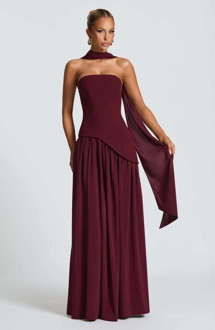 Olivia Sydney - Elegant Maxi Dress