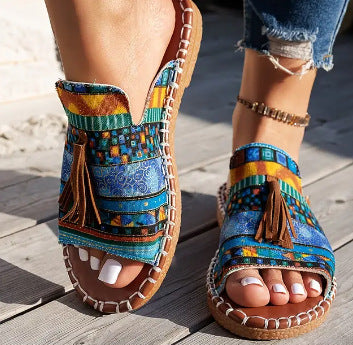 Olivia Sydney - Cheerful Pom-Pom Ergonomic Sandal
