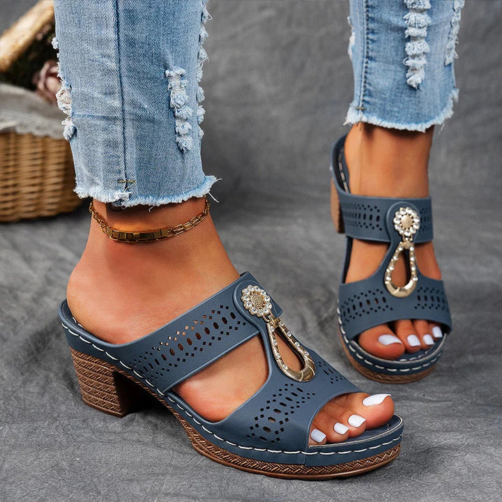 Olivia Sydney - elegant orthopedic sandal with block heel