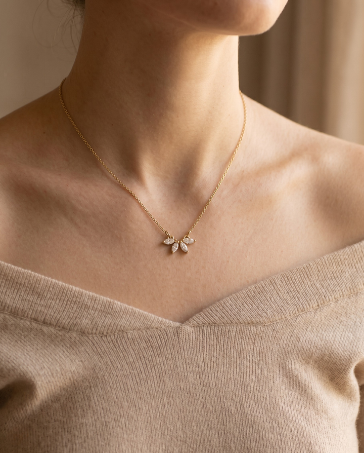 Olivia Sydney - Floral Shine Necklace