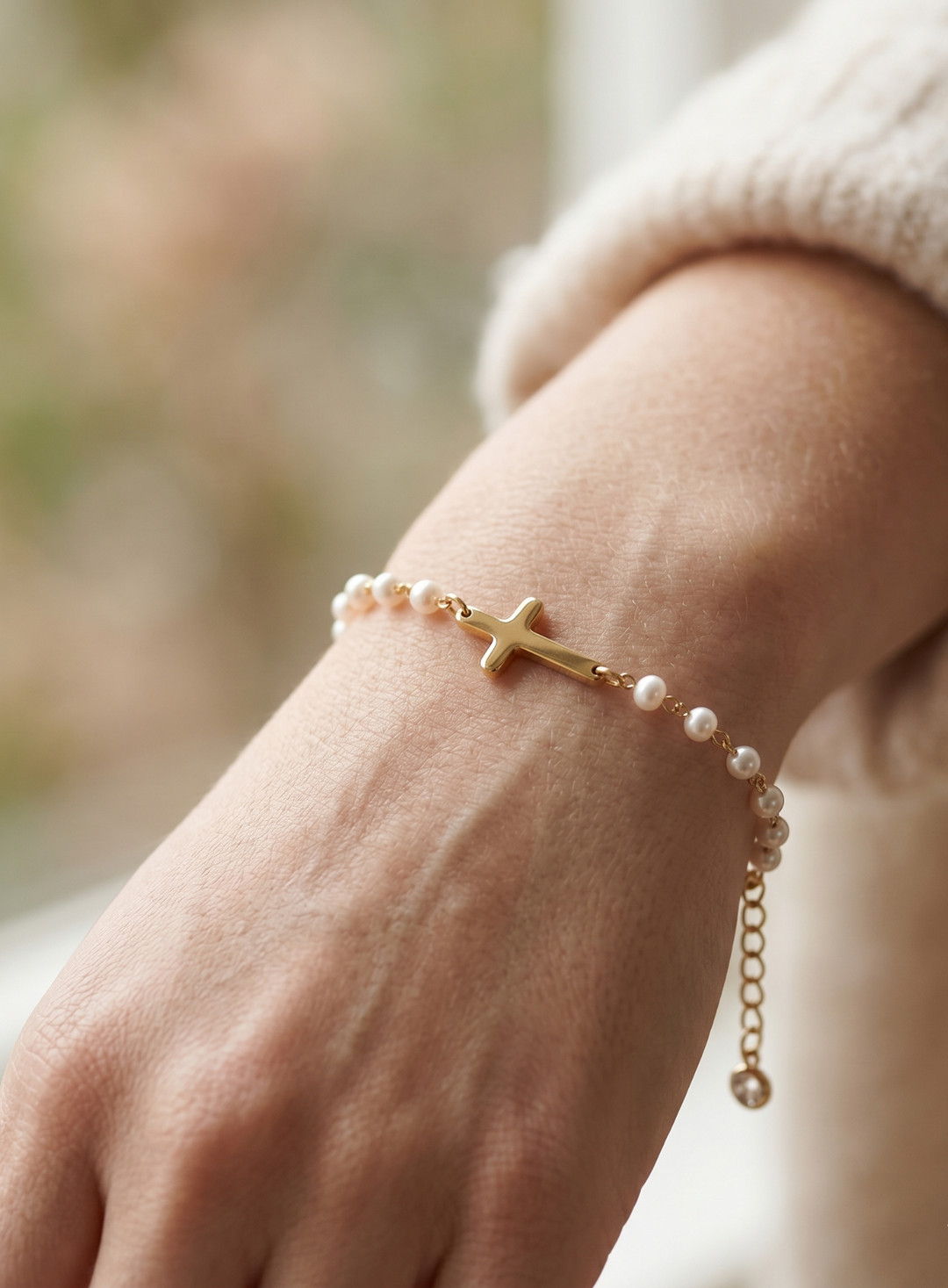 Olivia Sydney - Cross and Pearl Bracelet