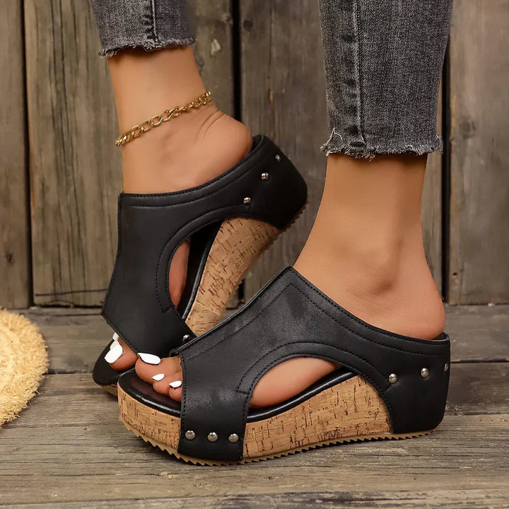 Olivia Sydney - studded high-heeled sandal