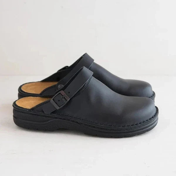 Olivia Sydney - Classic Clogs