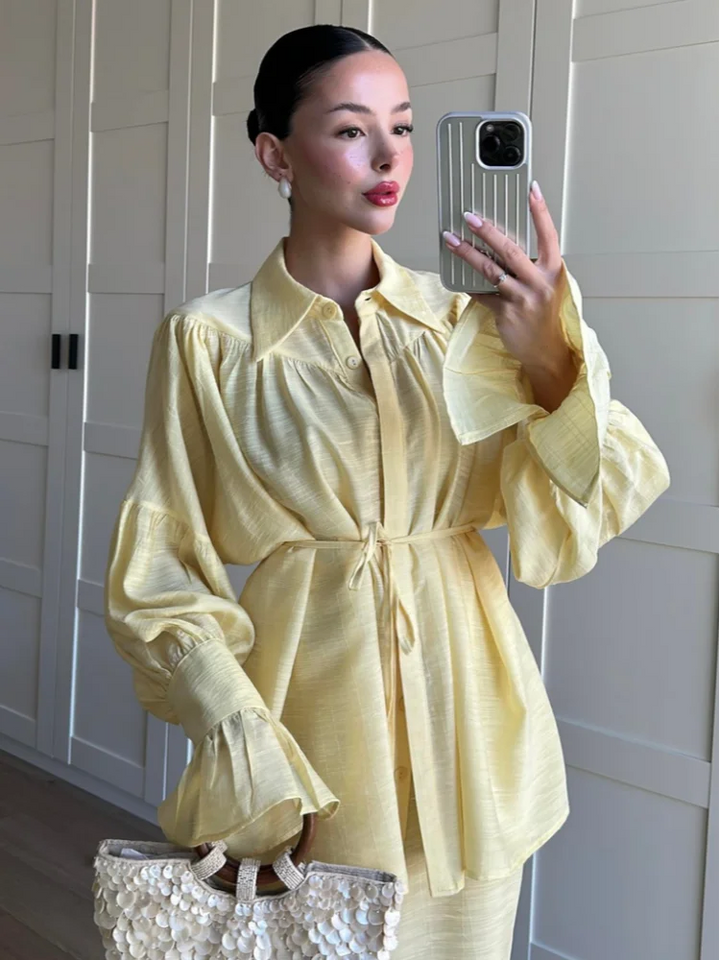 Olivia Sydney - Effortless Elegance