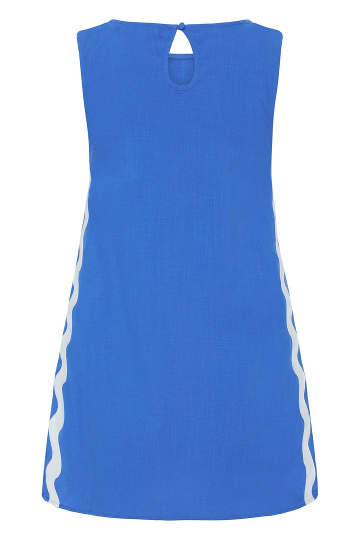 Olivia Sydney - Embroidered Set with High Relief Waves