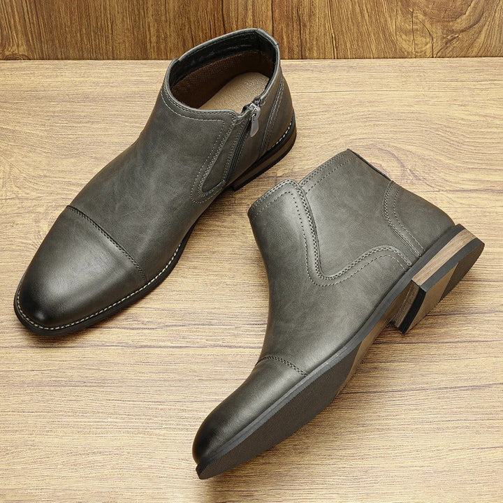Olivia Sydney - Leather Chelsea Boots