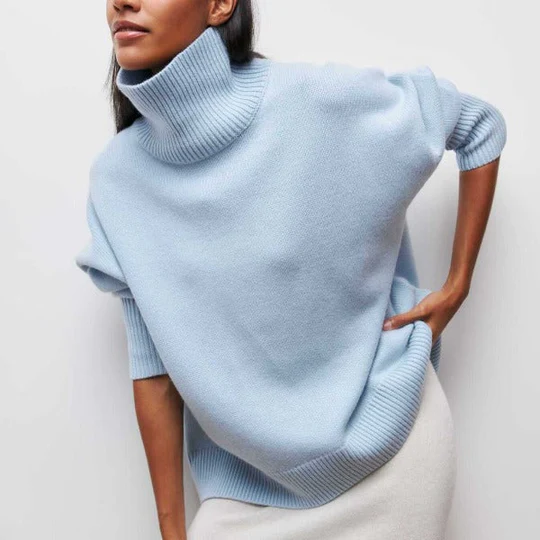 Olivia Sydney - Oversized cotton sweater with a downturned collar
