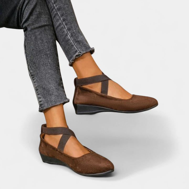 Olivia Sydney - Comfortable Sneakers