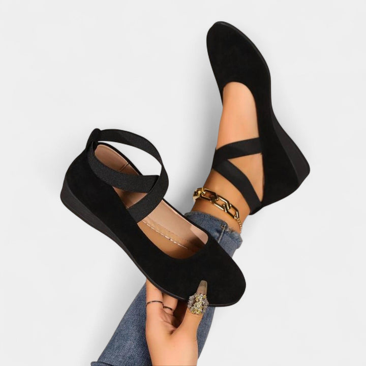 Olivia Sydney - Comfortable Sneakers