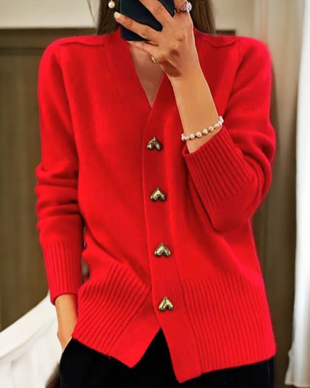 Olivia Sydney - Elegant cardigan with heart buttons